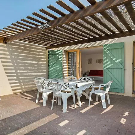 Port La Roquille By Interhome